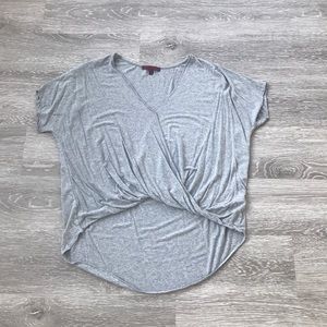Bke red simple grey top